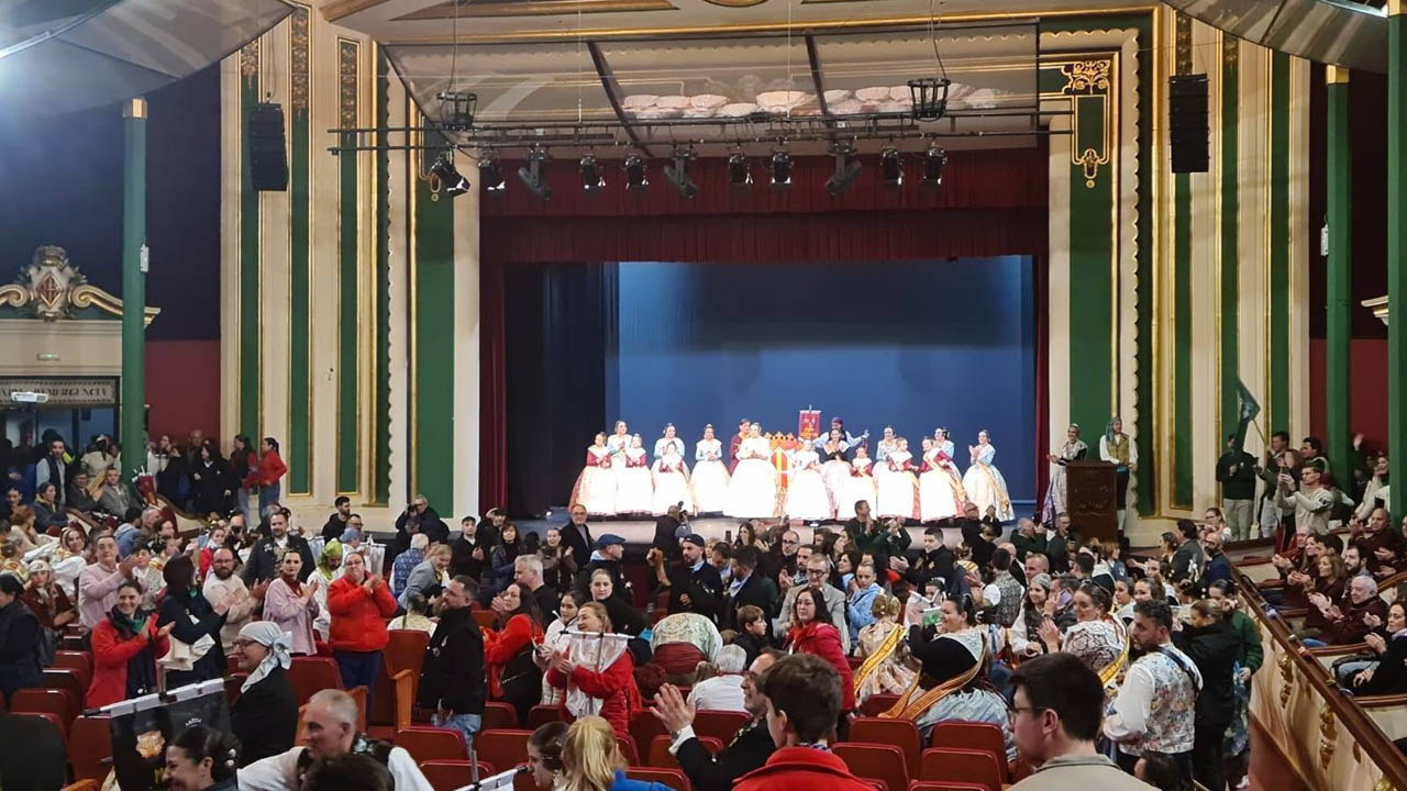 El Mercat i Plaça Major, les falles guanyadores d’enguany en la Secció Especial de la festa fallera d’Alzira