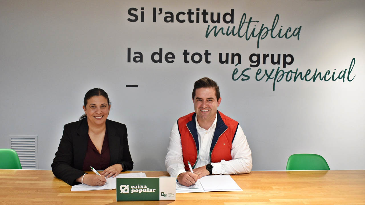 El Consorci de la Ribera i Caixa Popular renoven el conveni per a oferir microcrèdits a emprenedors