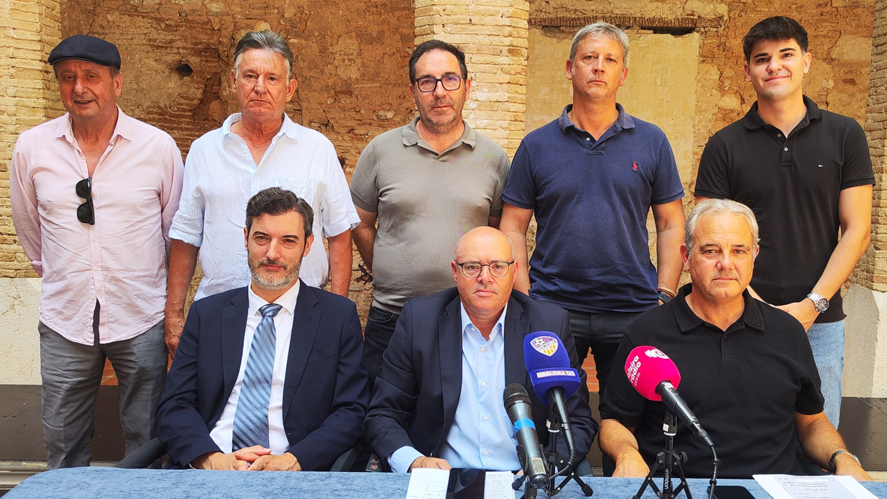 L’Alzira denunciarà els 12 jugadors que han denunciat el club