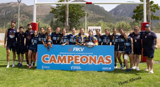 Mía López, bicampiona d’Espanya de rugbi amb la selecció valenciana