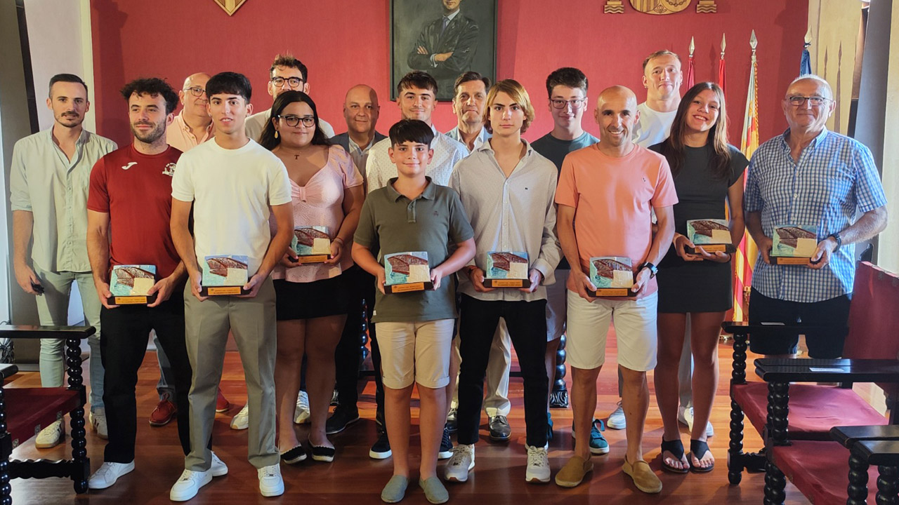 L’Ajuntament ret homenatge a onze esportistes