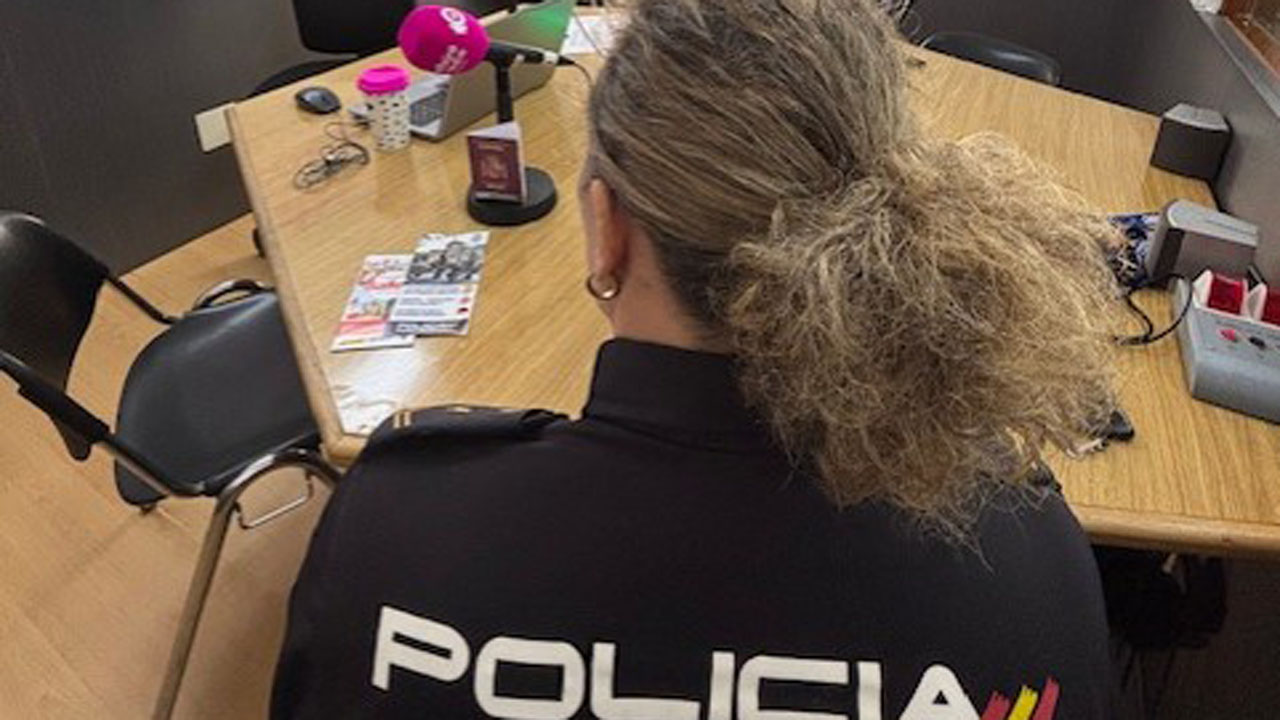 La Policia Nacional recorda la importància de protegir la casa i vigilar les pertenències davant l’augment de robatoris en estiu