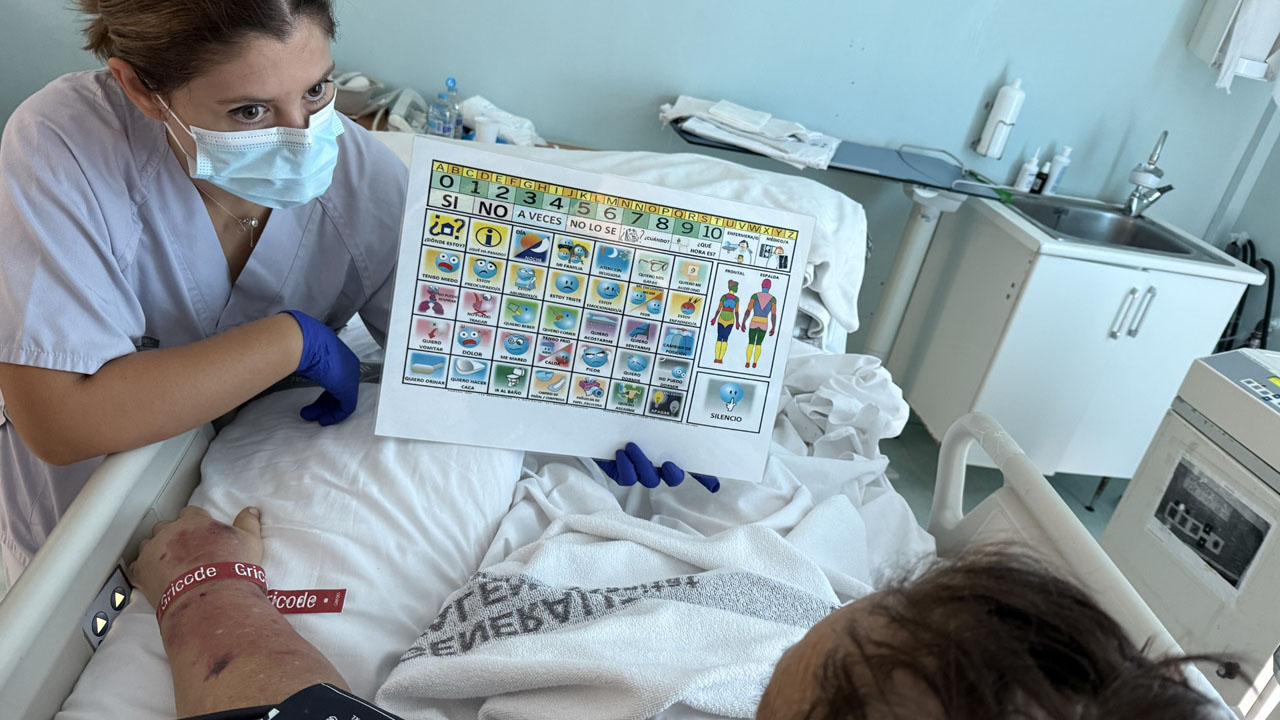 L’Hospital de la Ribera implanta mesures en la Unitat de Cures Intensives per a millorar l’estada dels pacients i les famílies