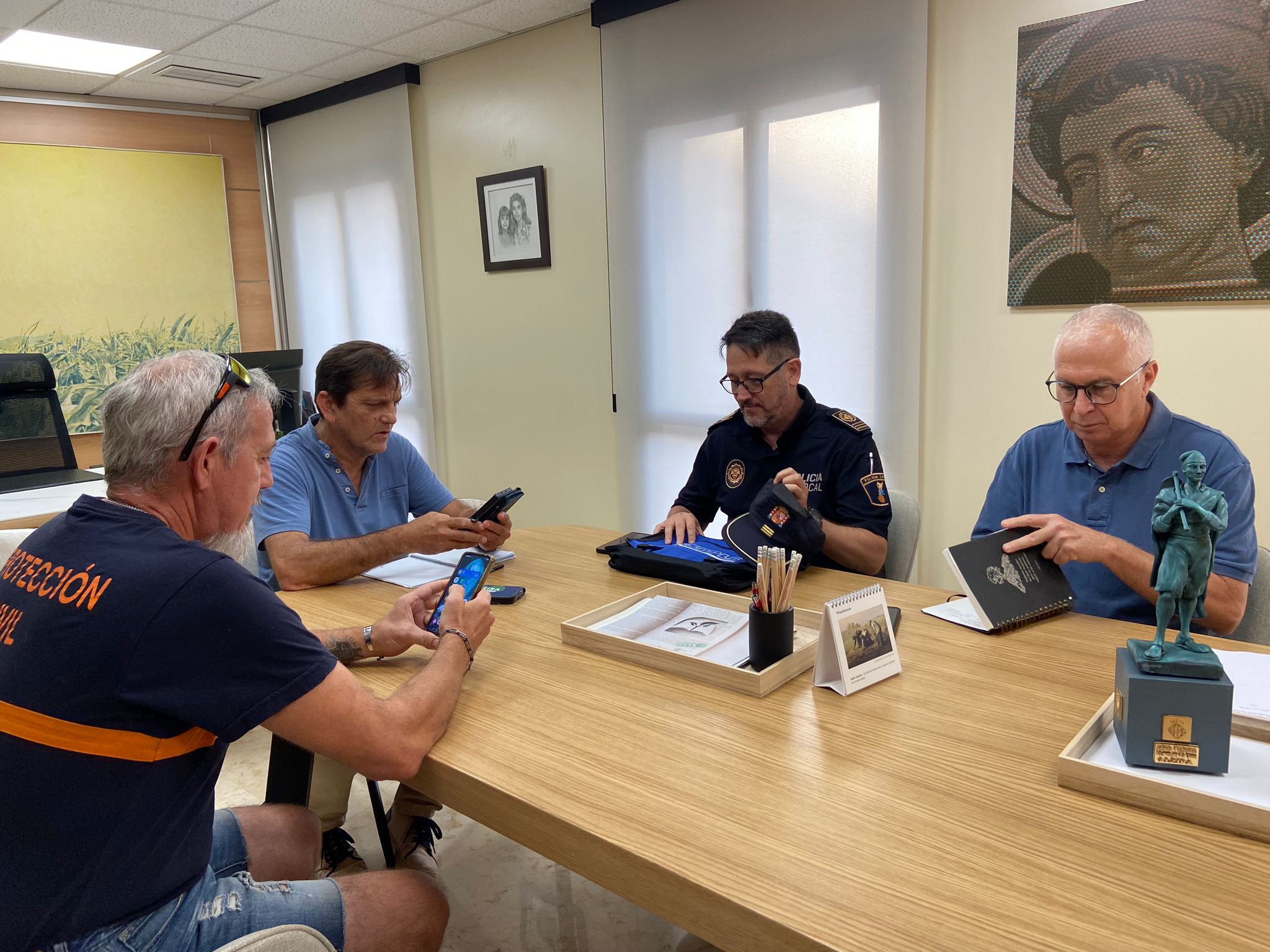 Primera reunió del Centre de Coordinació operativa Municipal per a coordinar els mitjans per a combatre l’onada de calor