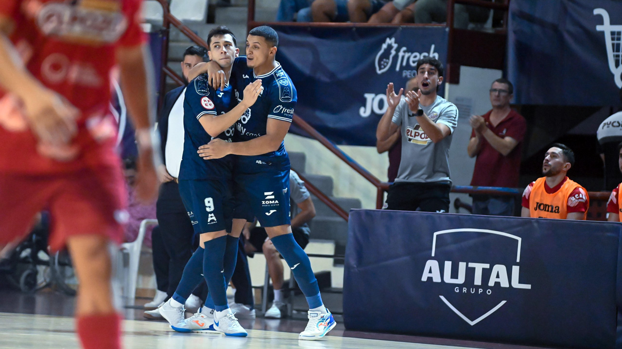 El Family millora la imatge però cau davant un gran ElPozo (1-3)