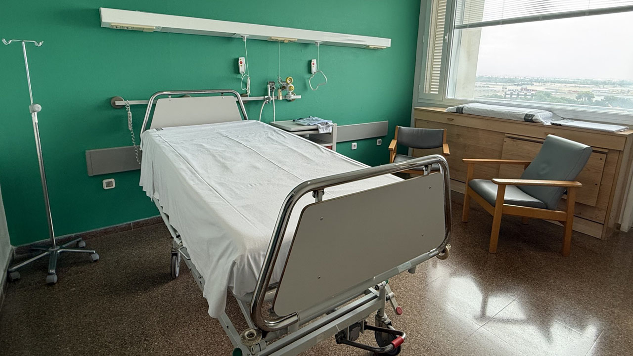 L’Hospital de La Ribera renovarà la totalitat dels seus llits hospitalaris amb una inversió d’1,3 milions d’euros