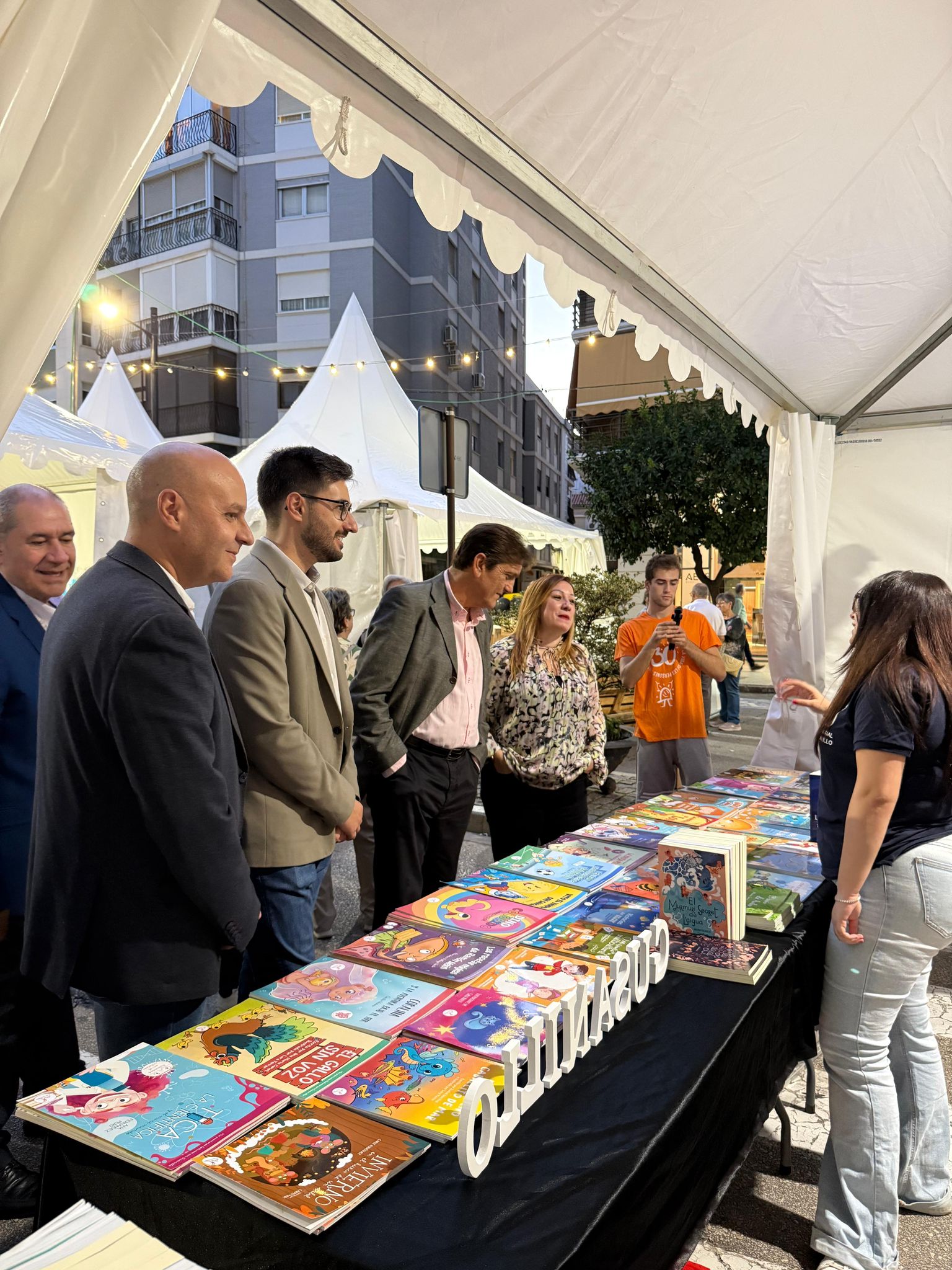 L’ajuntament d’Alzira i els expositors valoren de manera “molt positiva” la XV Fira Alzira Oberta