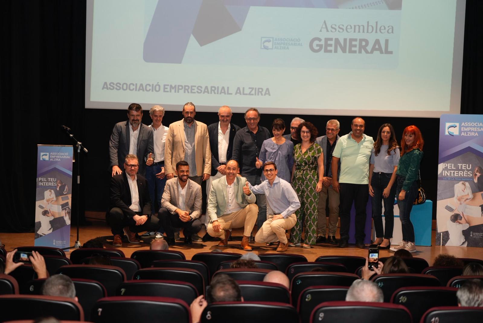 Raúl Tudela, reeligit president de l’Associació Empresarial Alzira
