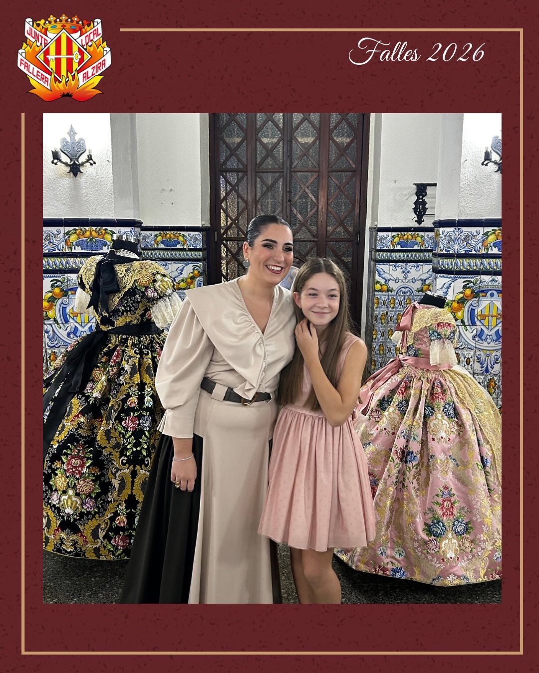 Es clausura l’exposició de la indumentària de les falleres Majors per a poder acabar els “trajes” de cara al ple de proclamació