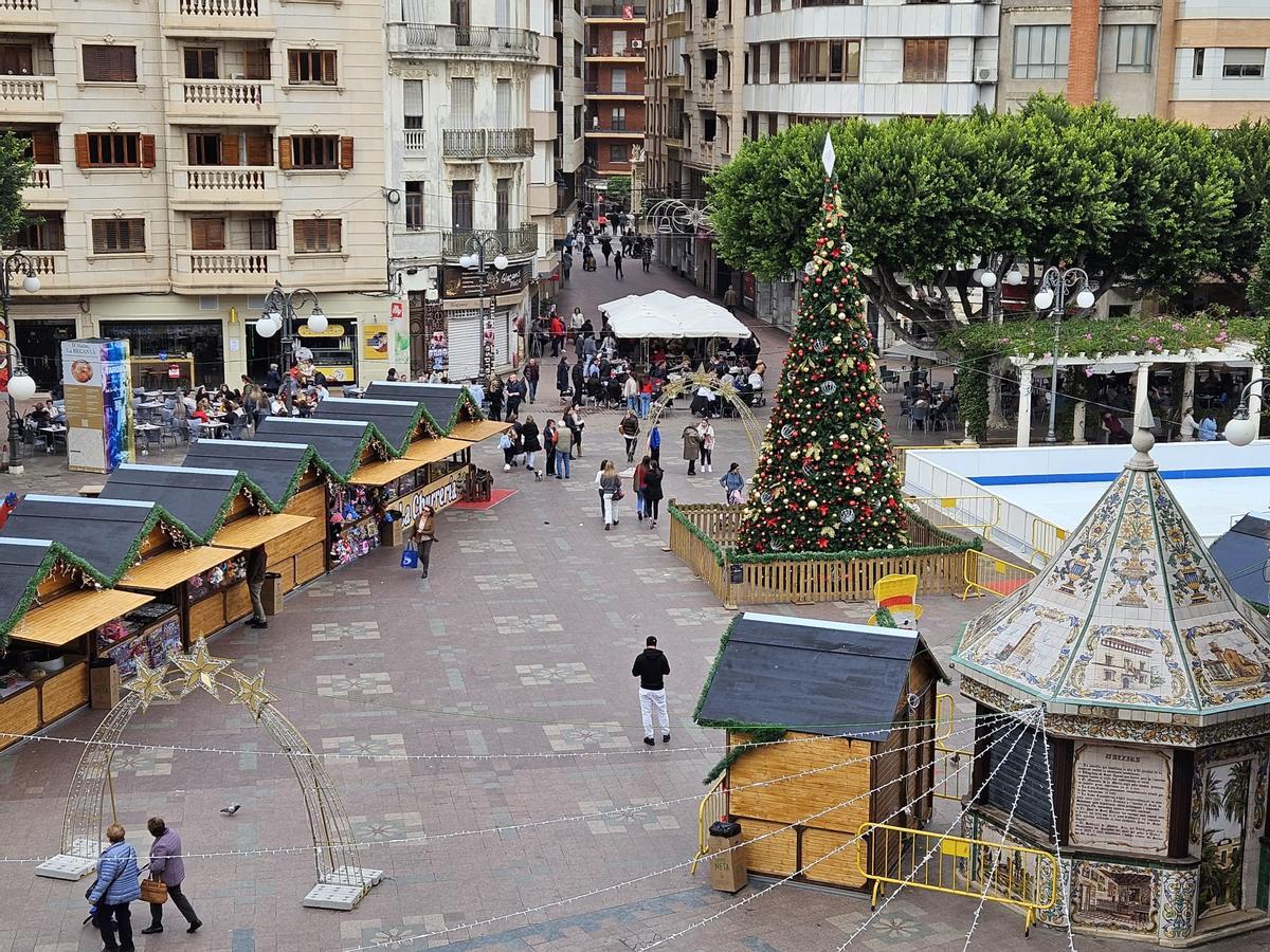 El Partit Popular pregunta on està la pista de patinatge de la plaça Major