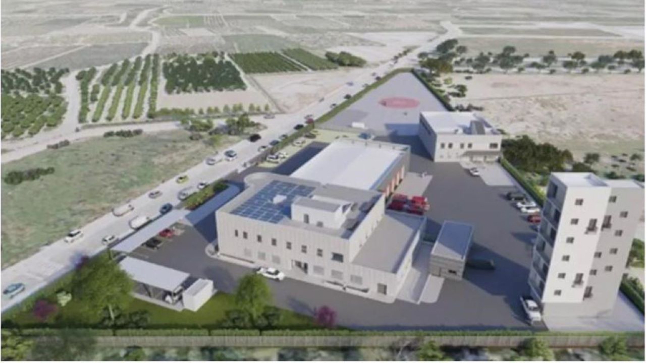 El nou parc de bombers d’Alzira es convertirà en referent estatal amb heliport i instal·lacions completes.