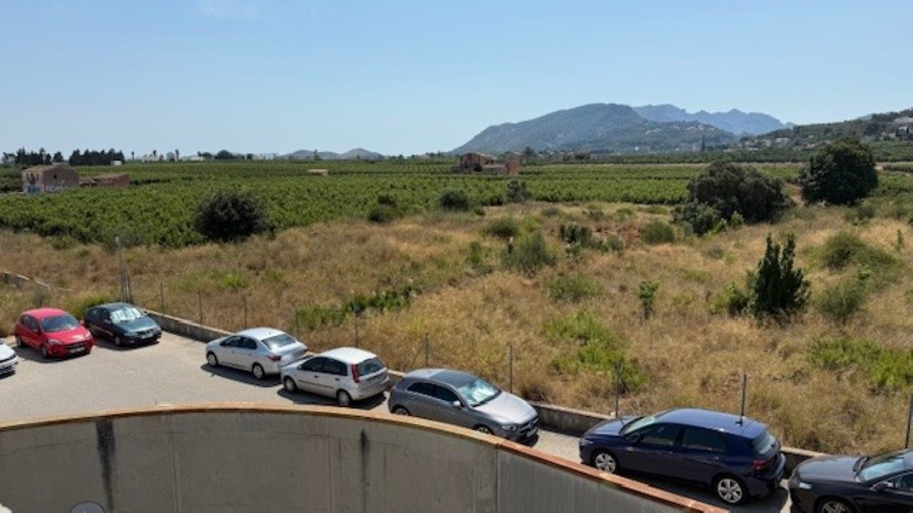 Hui s’enceta el procés d’expropiació dels terrenys per a la construcció de nou aparcament de l’Hospital de la Ribera. Els propietaris tenen un mes per a presentar les seues al·legacions.