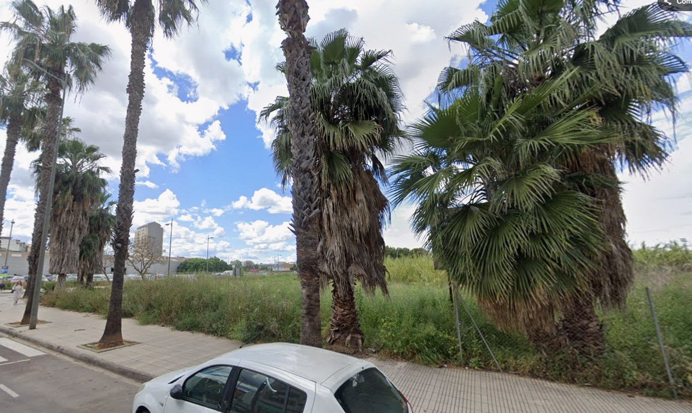 La nova ordenança de neteja de solars en zona urbana contempla sancions de fins a 3000 euros. Ha entrat en vigor l’ordenança amb l’objectiu de tindre una ciutat més neta.