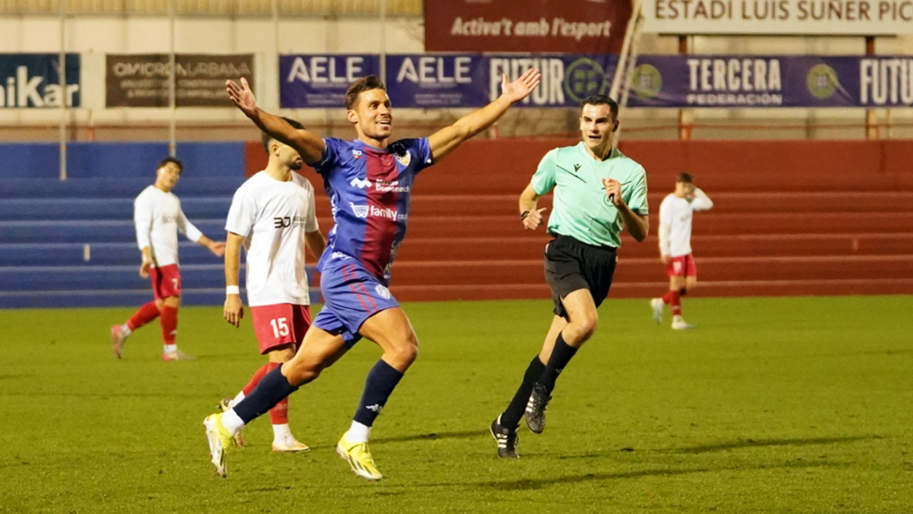 Diumenge s’enfronten dos exentrenadors del Juvenil de la UD (18 h.)