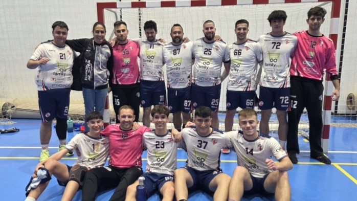 El Family Cash Club d’Handbol Alzira acaba la lliga de retorn del sènior en sexta posició