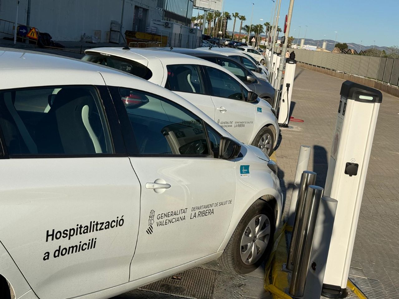 La Unitat d’Hospitalització a Domicili de La Ribera supera les 3.500 assistències, consolidant un model que combina tecnologia hospitalària amb atenció al domicili.