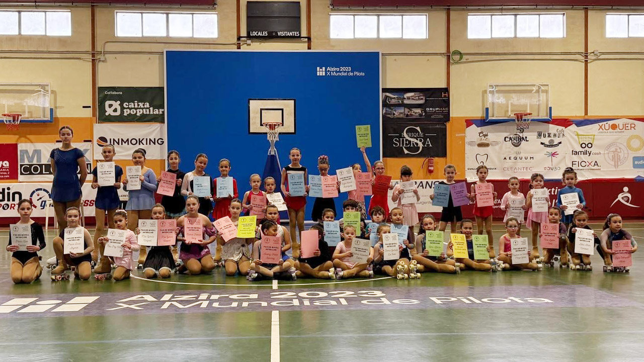 El club de patinatge artístic fa jornada de portes obertes