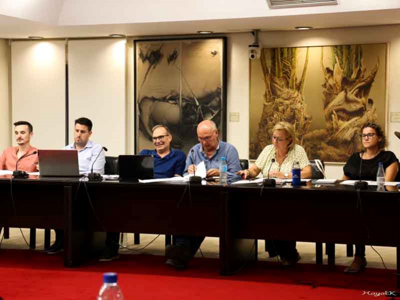 El Partit Popular denuncia un deute acumulat de més de 132.000 euros en la concessió de l’aparcament del Ferrobús d’Alzira