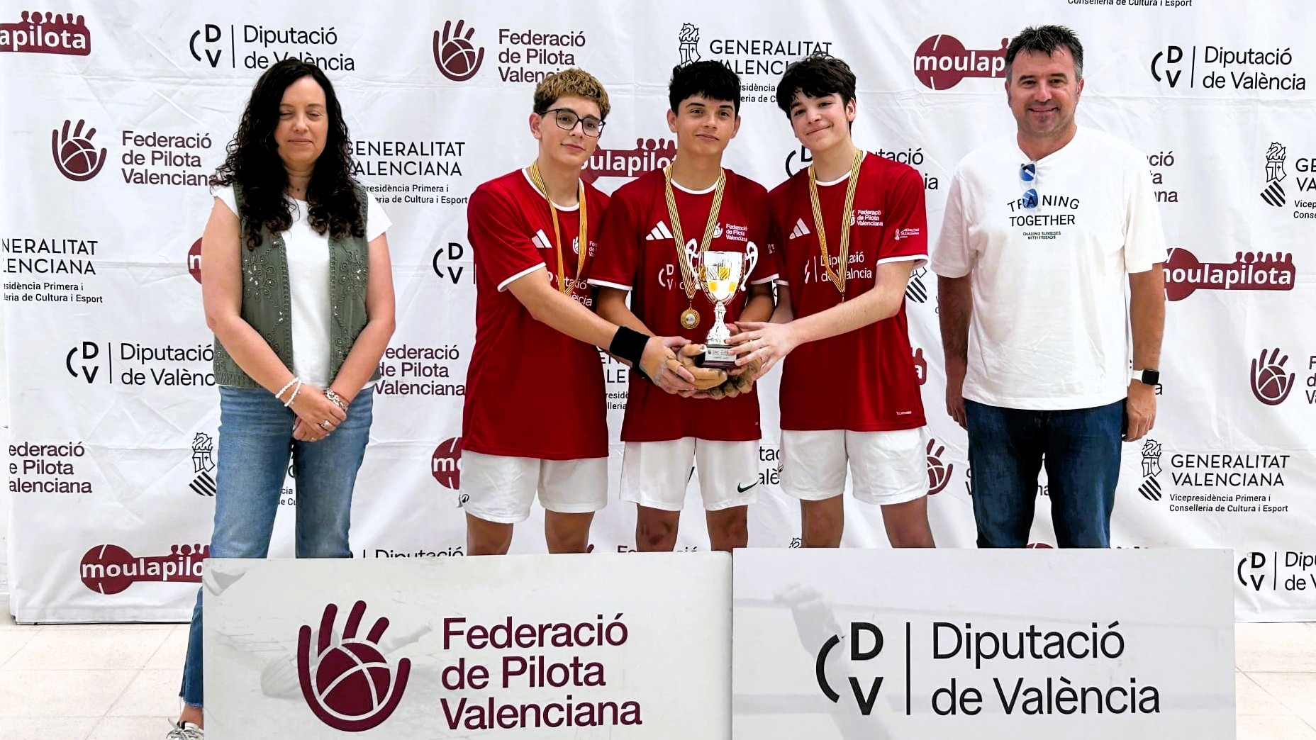 El CPV Alzira E, campió de l’Autonòmic de trios de raspall cadet