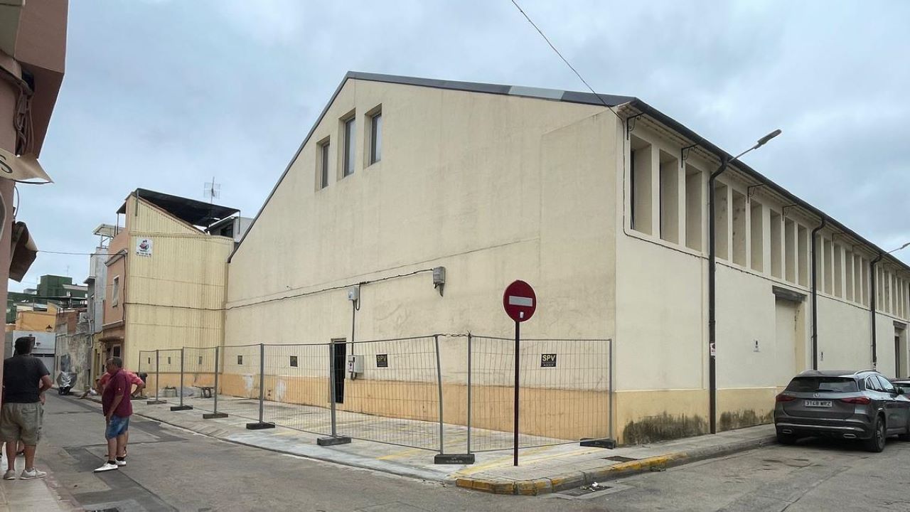 Després d’onze anys d’obres, el casal jove d’Alzira obrirà les seues portes