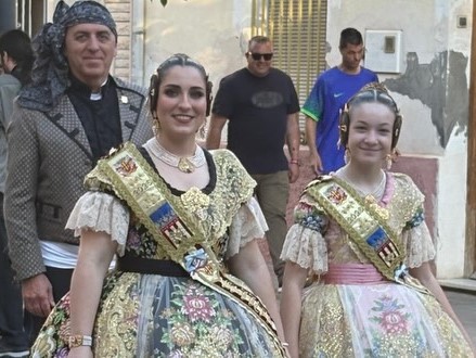 Es tanca el procés de presentació de candidates a Fallera Major Infantil d´Alzira amb set aspirants per a les Falles 2027 després d’un termini extraordinari