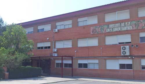 La supressió de cicles formatius i l’alta demanda d’estudiants agreuja la pressió sobre els centres públics de formació professional