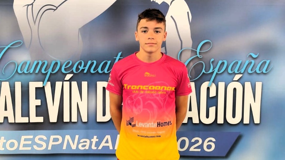 Kiko Oltra disputà quatre finals del campionat d’Espanya de natació aleví