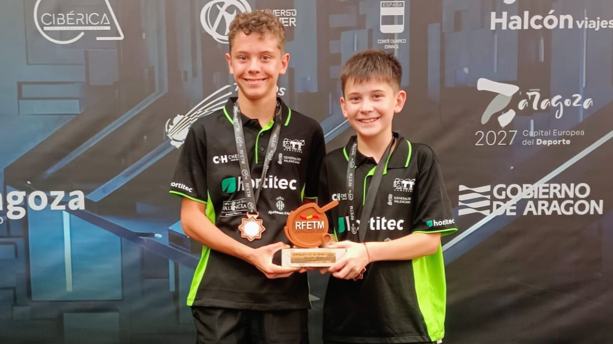 Bona participació de l’Alzira en el campionat d’Espanya de tenis taula