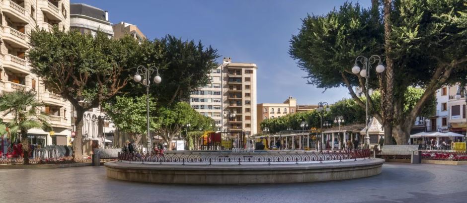 L’arribada als 50.000 habitants obri a Alzira el repte de millorar la mobilitat i les connexions amb els polígons, l’hospital i l’AP-7