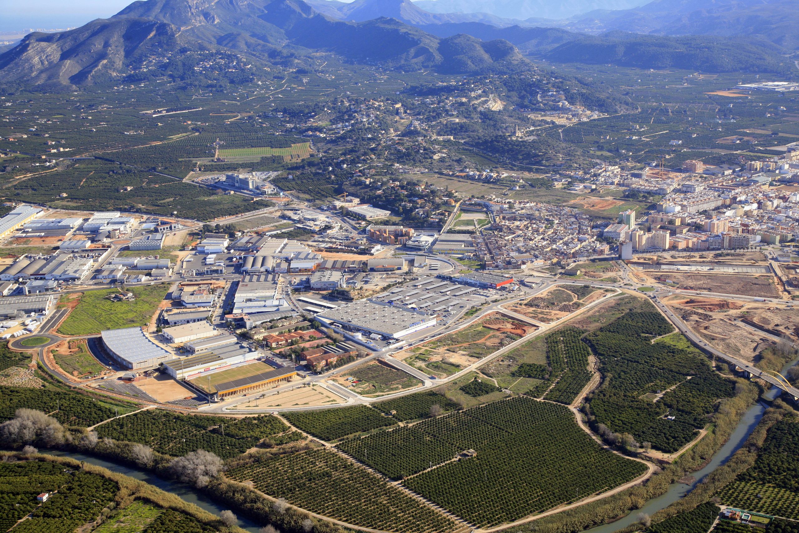 Alzira és la tercera població de La Ribera més beneficiada pel programa d’ajudes INPYME 2026 amb 325.000 euros entre sis empreses