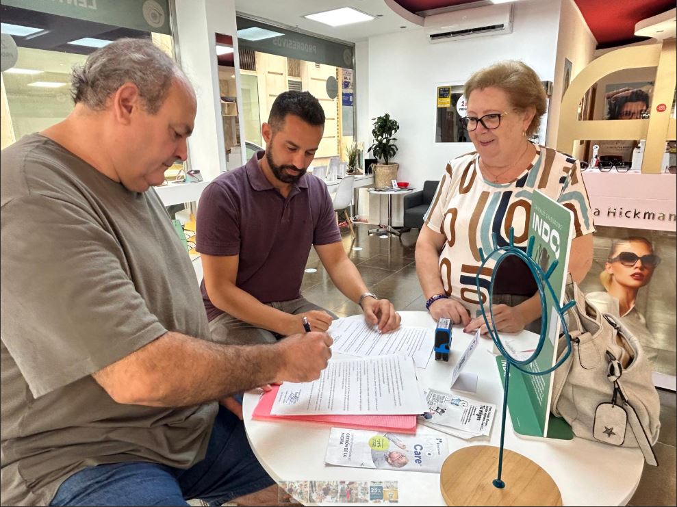La Targeta del Major d’Alzira incorpora una nova òptica amb un 25 % de descompte per a les persones associades