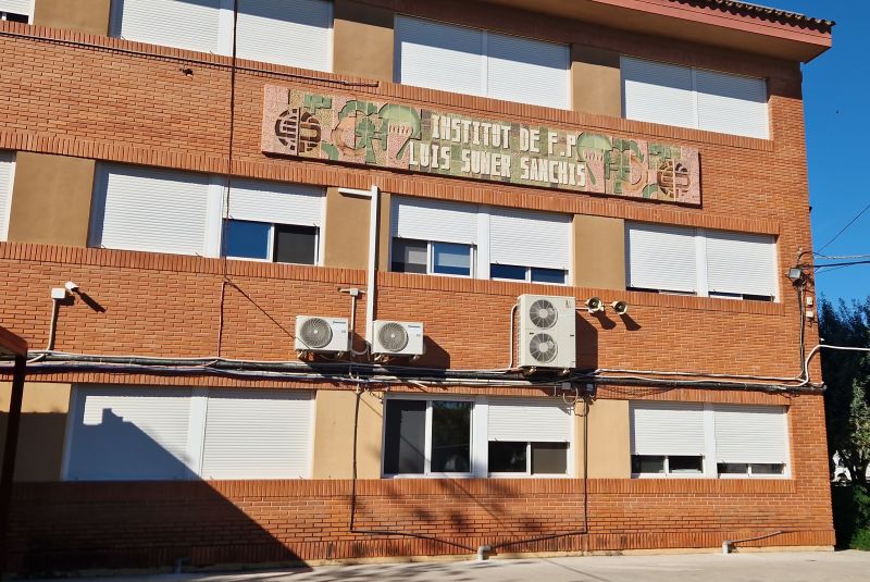 El CIPFP Luis Suñer obri nous actes d’adjudicacions de places lliures per a la seua oferta formativa a tots els nivells