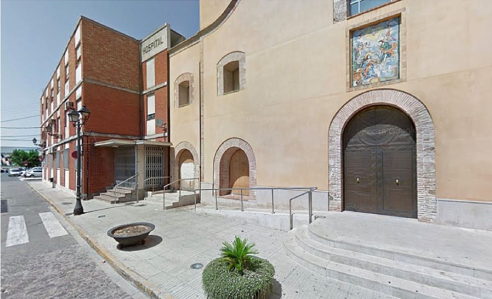 La Conselleria de Sanitat estudia la rehabilitació de l’antic Hospital de Santa Llúcia d’Alzira després de quasi tres dècades sense ús