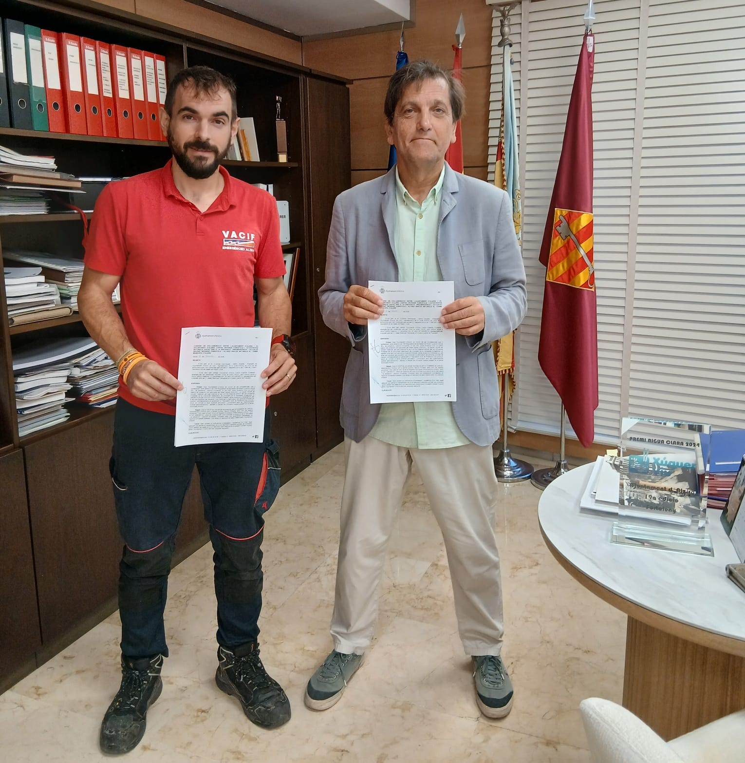 L’Ajuntament d’Alzira cedix un nou local al VACIF i amplia els recursos per a reforçar la resposta davant emergències