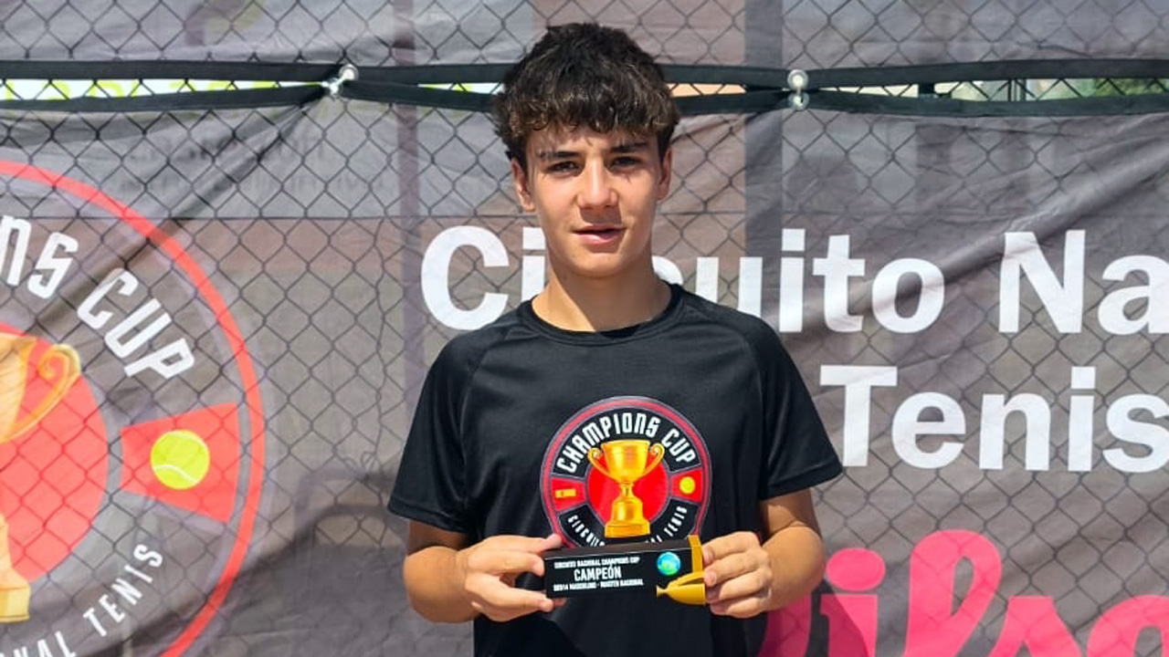 Pablo Ortega disputarà la Champions Bowl de tenis a Croàcia i Adri Ibáñez, a semis del campionat d’Espanya de seleccions autonòmiques