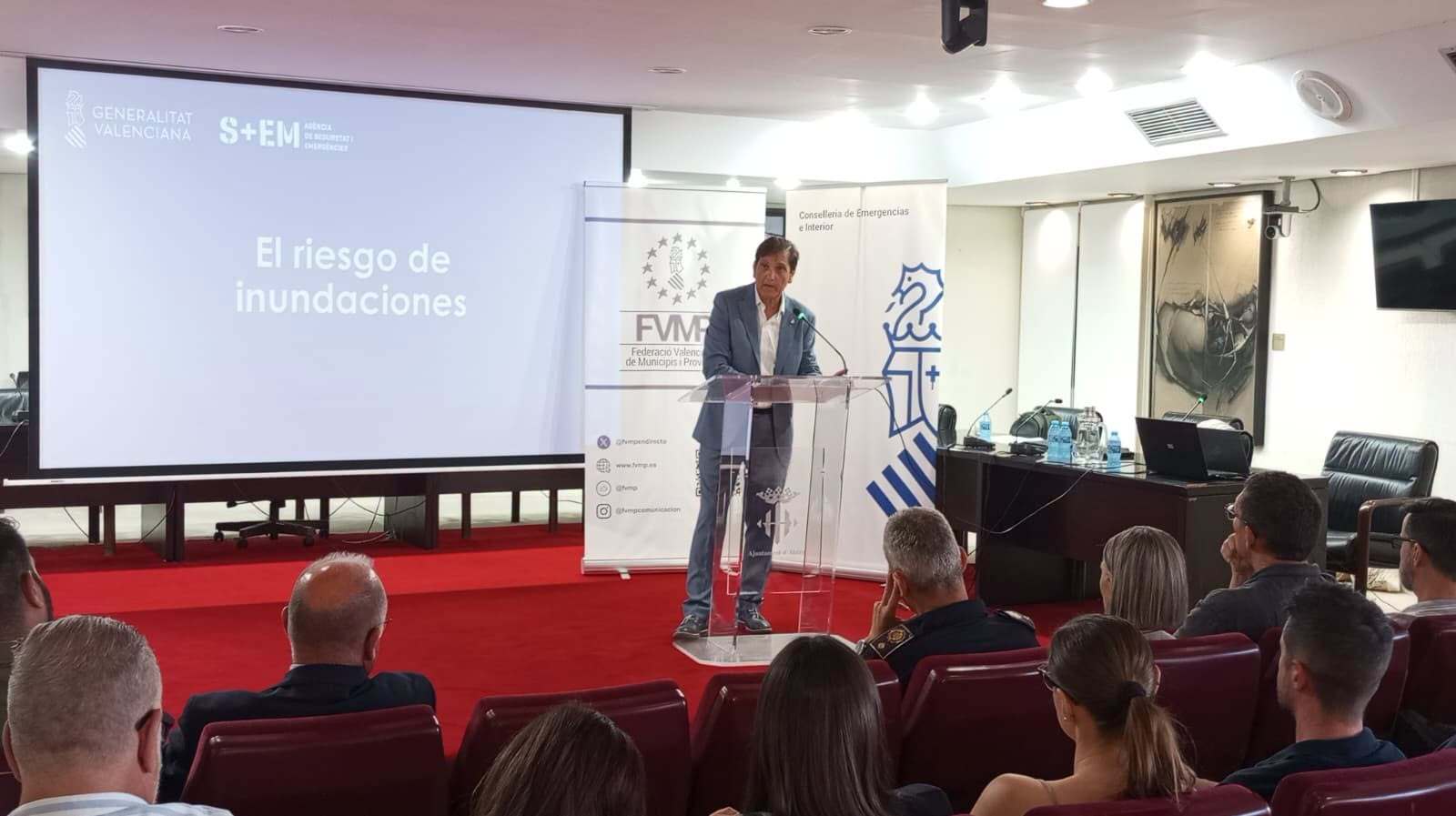 L’Ajuntament d’Alzira denuncia la manca de recursos davant emergències a la jornada de prevenció d’inundacions