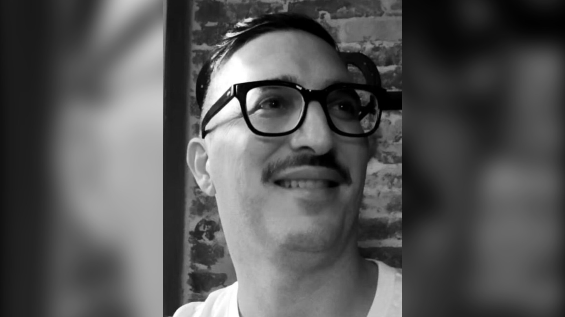 Alejandro Maiques rebrà esta vesprada el I Premi d’Il•lustració Elisa Torremocha per la seua representació artística del carrer Escoles Pies