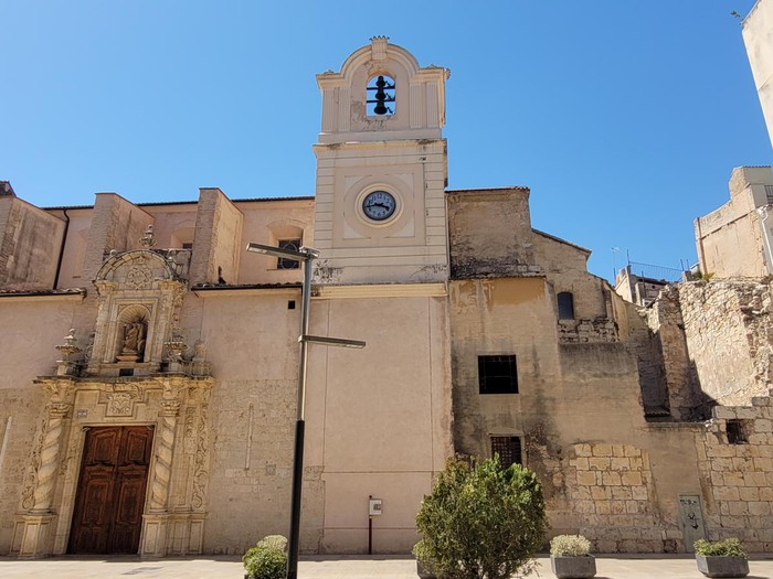 La IV Ruta Outlet d’Alzira prepara diverses visites guiades a la ciutat al voltant de la figura de Jaume I en un recorregut històric i cultural