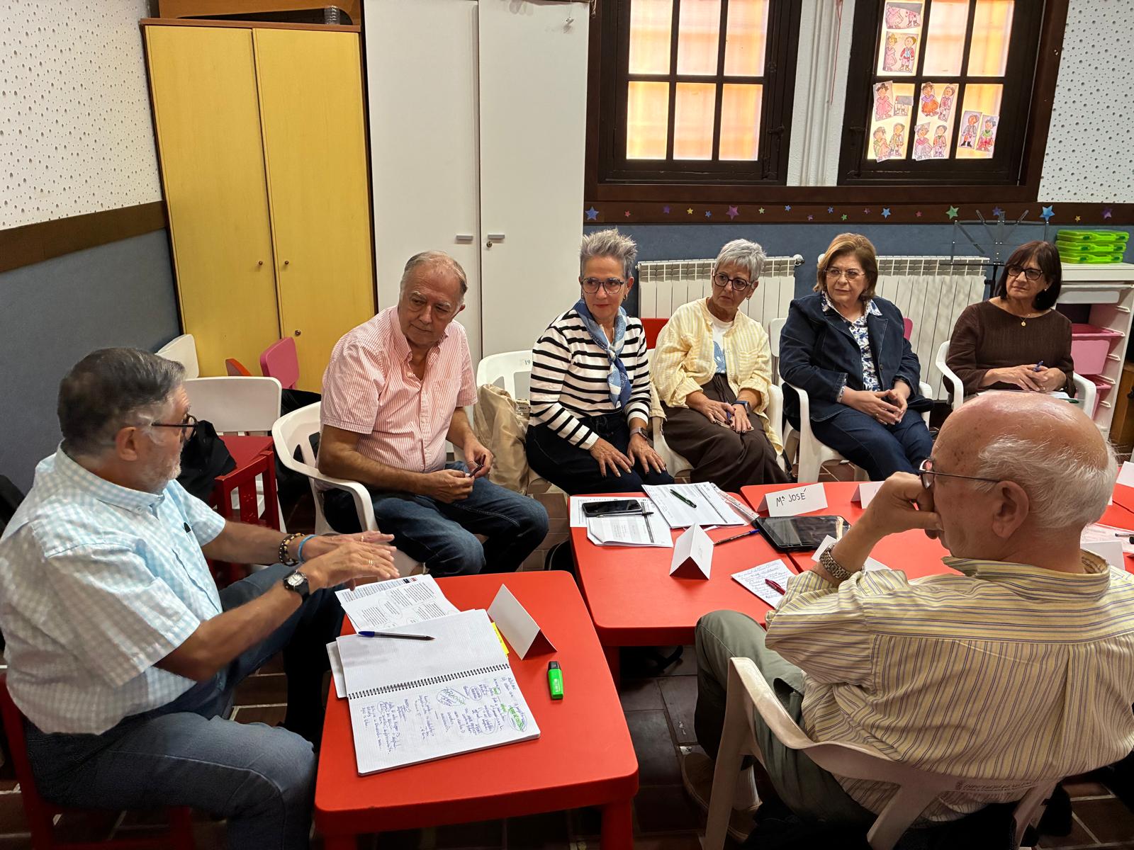 Alzira presenta el projecte “Alzira, Ciutat Amigable amb les Persones Majors” per a millorar l’accessibilitat i la qualitat de vida