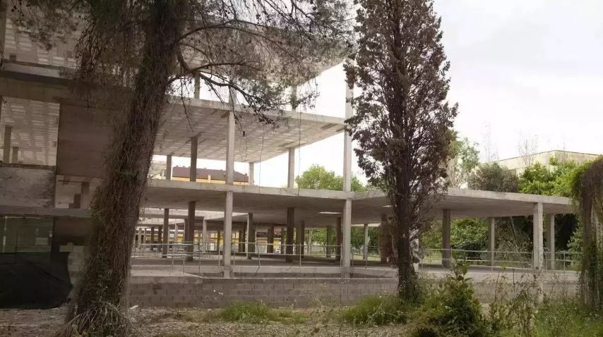 L’IES Jaume I d’Alzira recorrerà als ventiladors per climatitzar les aules davant la falta de recursos econòmics i professionals